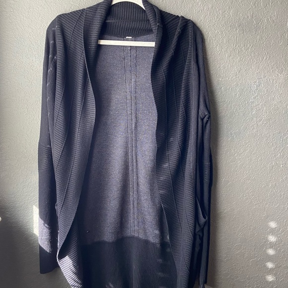 lululemon athletica Sweaters - Lululemon Sweater